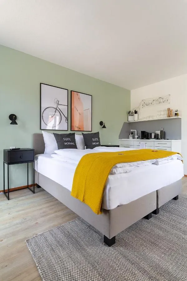 Limehome Garching bei München 0*,