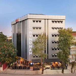Tryp By Wyndham Sancaktepe Hotel Istanboel