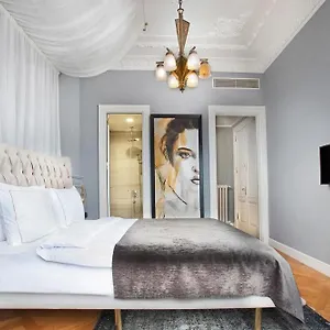 Lina Taksim Pera Hotel Istanboel
